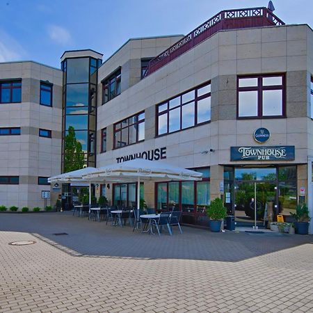 Hotel Townhouse Dahlewitz  ภายนอก รูปภาพ