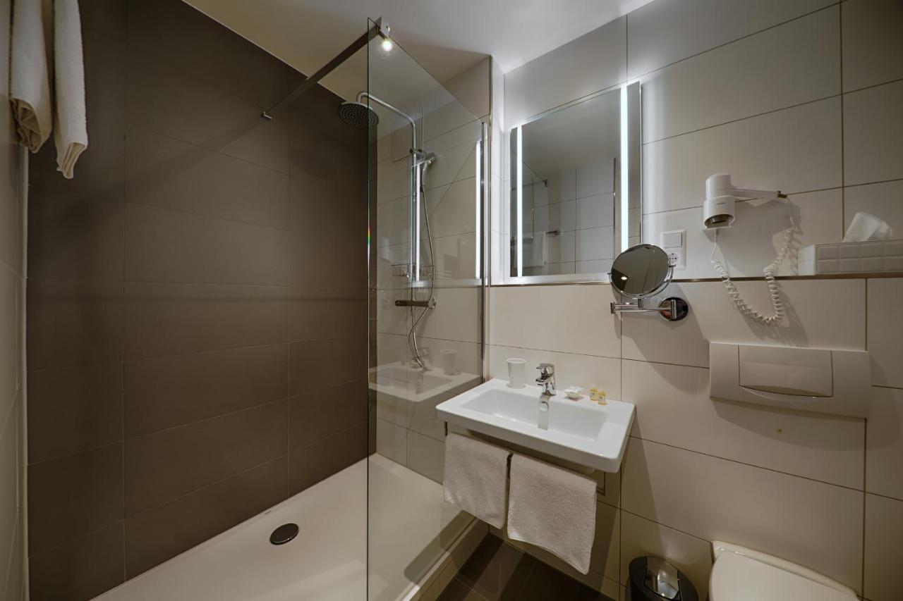 Hotel Townhouse Dahlewitz  ภายนอก รูปภาพ