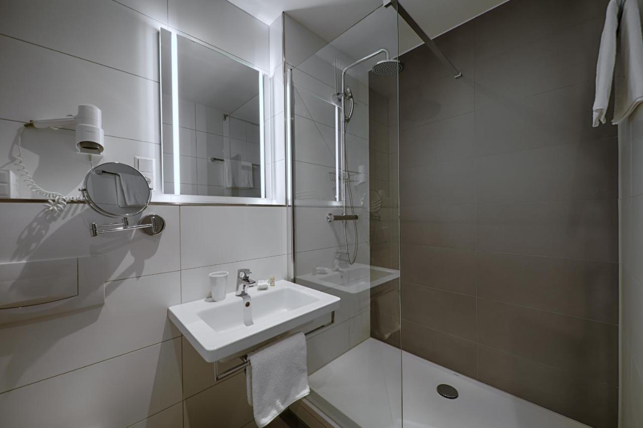 Hotel Townhouse Dahlewitz  ภายนอก รูปภาพ