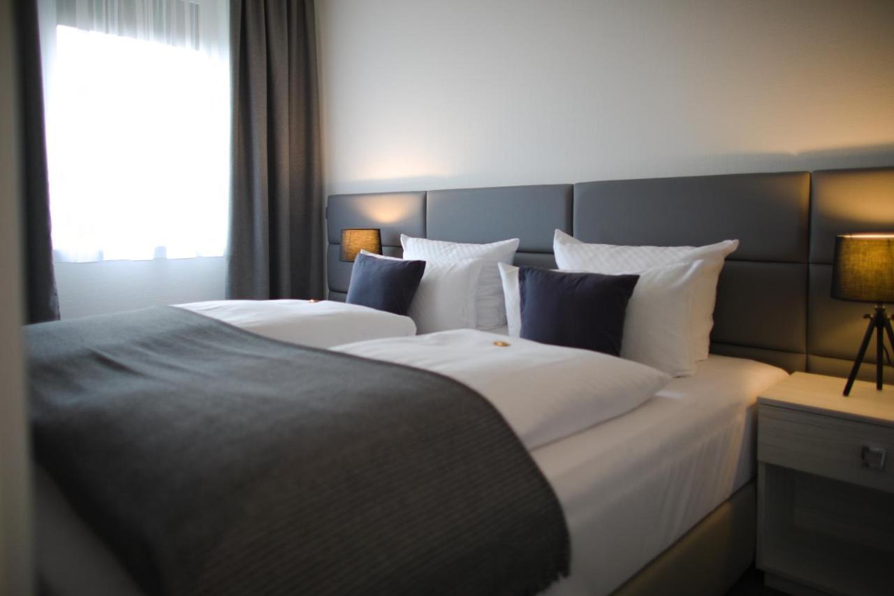 Hotel Townhouse Dahlewitz  ภายนอก รูปภาพ