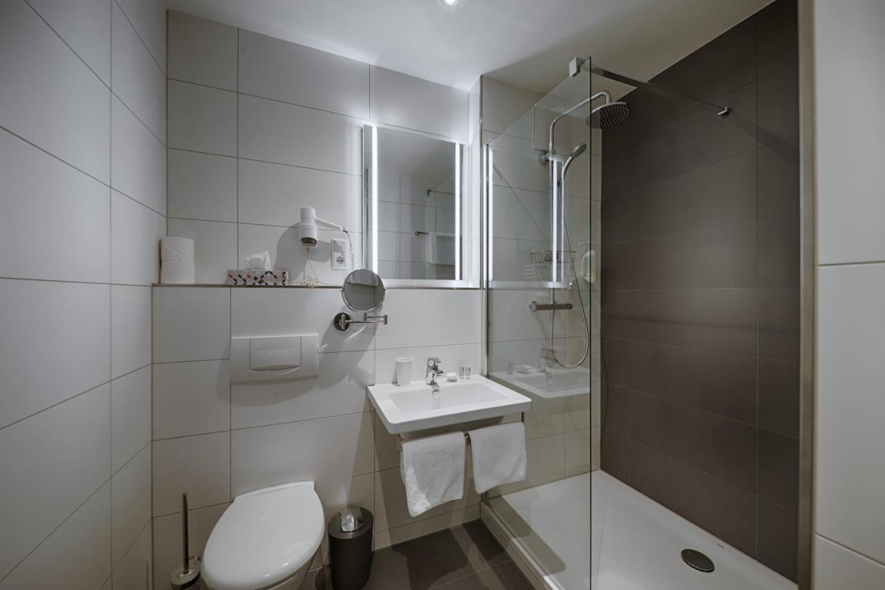 Hotel Townhouse Dahlewitz  ภายนอก รูปภาพ